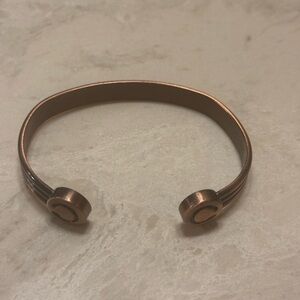 Chic Copper Bracelet